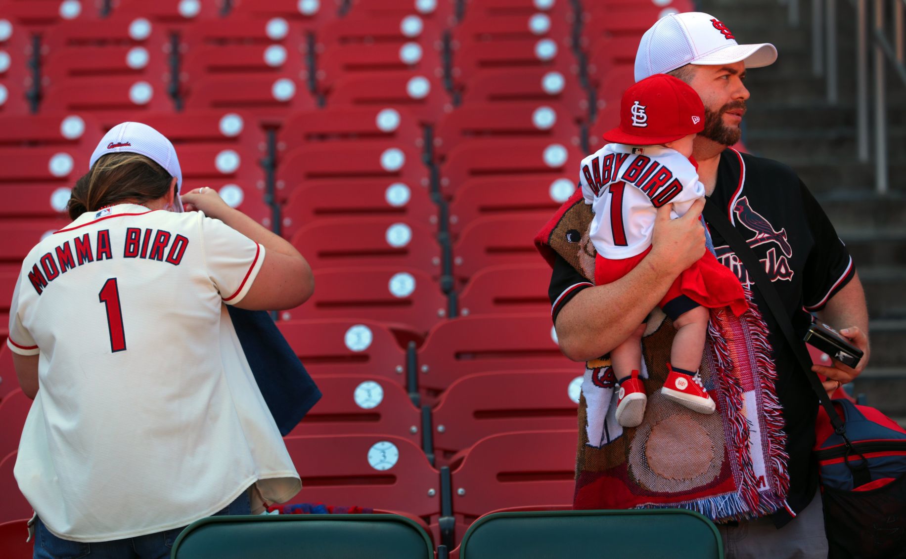 Cardinals face elimination in Game 4 of the NLDS against the Braves